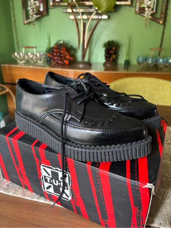T.U.K Shoes - T.U.K Black Leather Platform Creeper Lace-Up Shoes